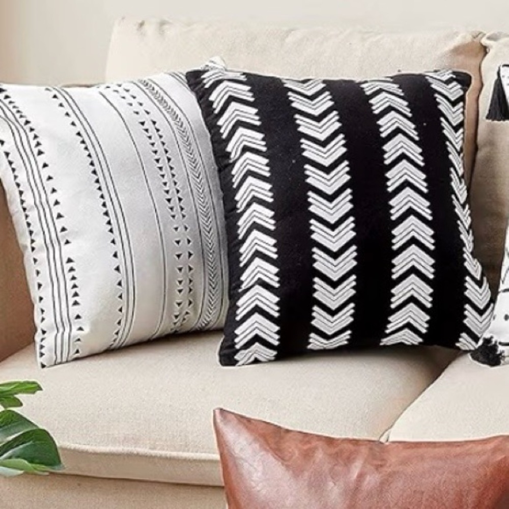 CDWERD Boho 18x18” Pillow Covers Set of 4 Faux Leather, linen, Fringe Tassels - Picture 12 of 16